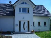 Bei Bauelemente + Sonnenschutz Schwießelmann in Thierstein werden Sie kompetent informiert in Sachen Fenster und Haustüren.